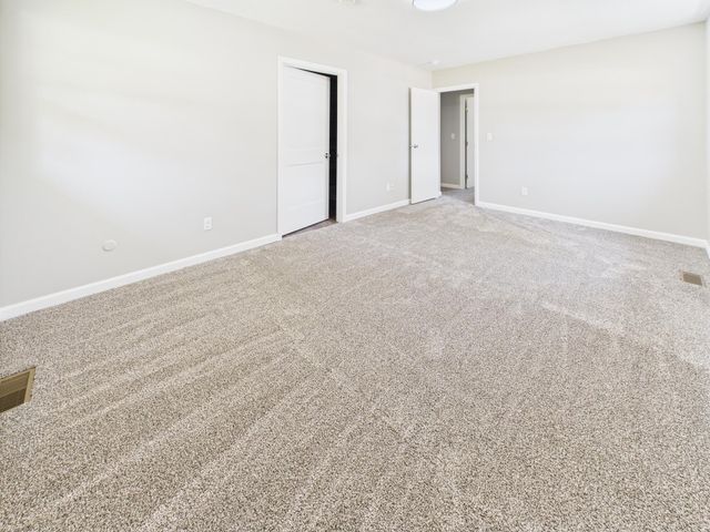 1229 King Richard Parkway 1229 King Richard Parkway, Dayton, OH 45449