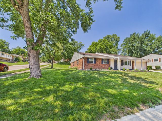 1229 King Richard Parkway 1229 King Richard Parkway, Dayton, OH 45449