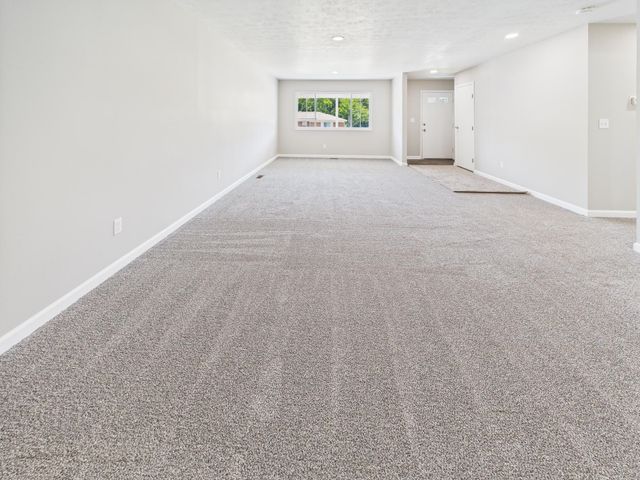 1229 King Richard Parkway 1229 King Richard Parkway, Dayton, OH 45449