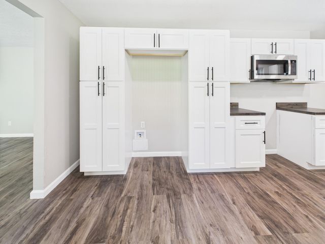 1229 King Richard Parkway 1229 King Richard Parkway, Dayton, OH 45449