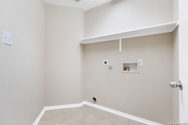 6526 Charles Field, San Antonio, TX 78238