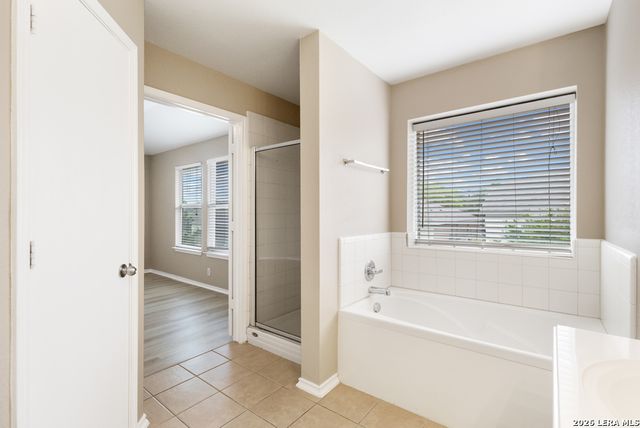 6526 Charles Field, San Antonio, TX 78238