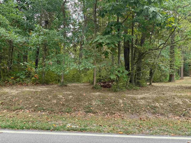 10045 Baumgart Road, Evansville, IN 47725