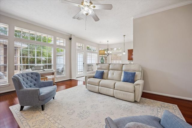 13818 Mill Garden Court, Houston, TX 77059