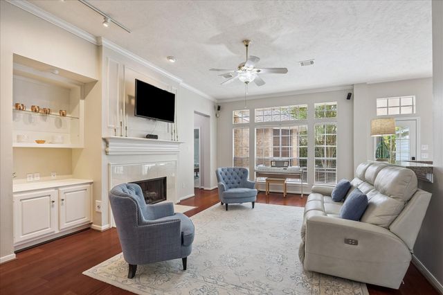 13818 Mill Garden Court, Houston, TX 77059