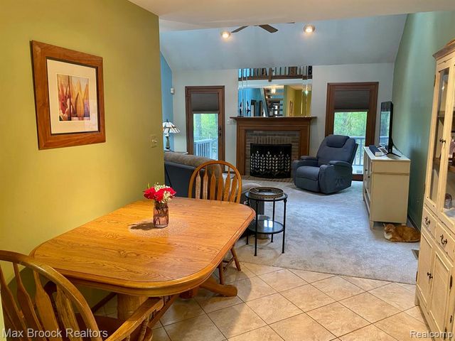 16226 Pine Ridge Drive, Fraser, MI 48026