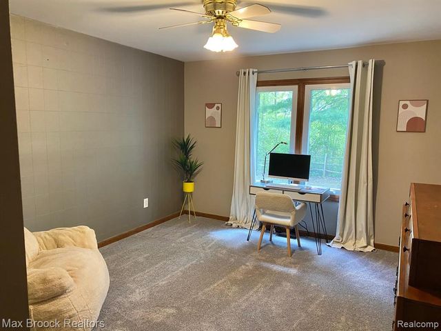 16226 Pine Ridge Drive, Fraser, MI 48026