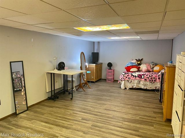 16226 Pine Ridge Drive, Fraser, MI 48026