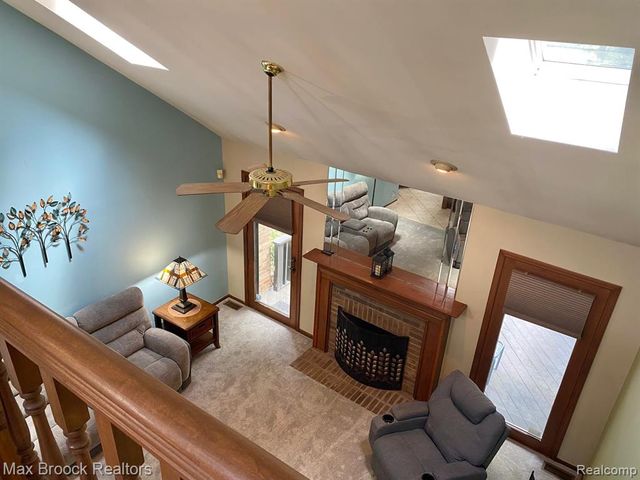 16226 Pine Ridge Drive, Fraser, MI 48026
