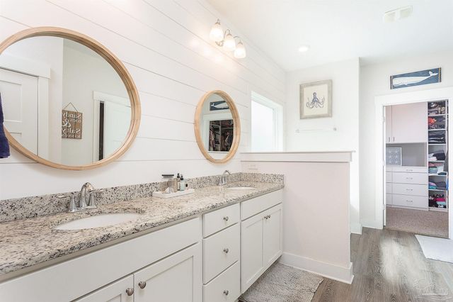 3564 Sailfish Dr, Gulf Breeze, FL 32563