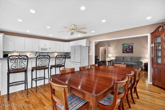 7214 Old North Church Rd, Louisville, KY 40214