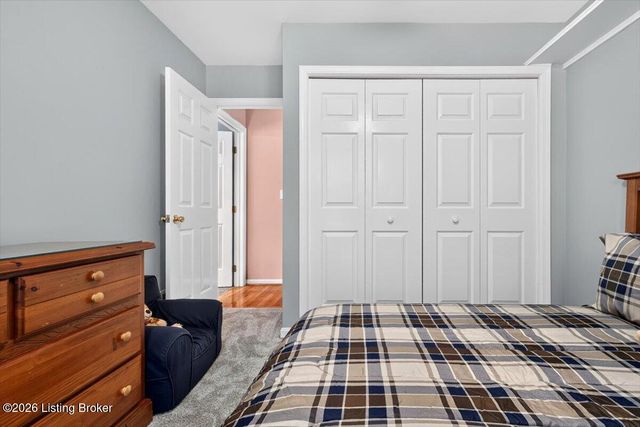 7214 Old North Church Rd, Louisville, KY 40214