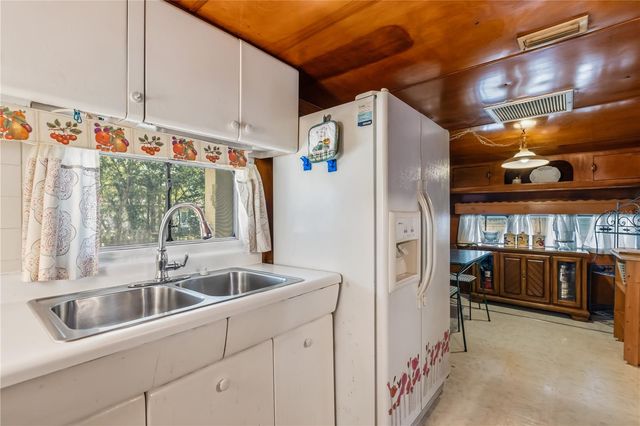 1520 PARK DRIVE, Casselberry, FL 32707
