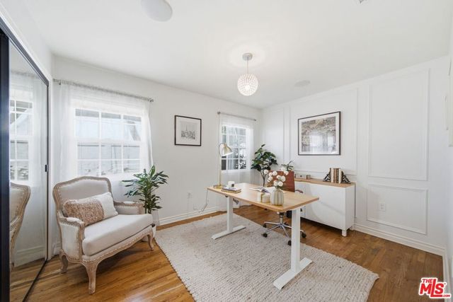 7952 Dunbarton Avenue, Los Angeles, CA 90045