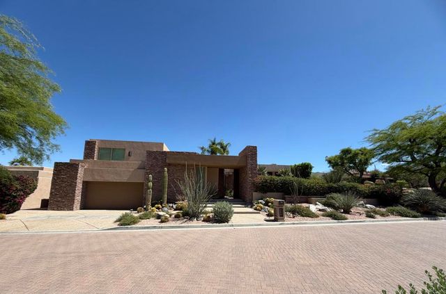 148 Menil Place, Palm Desert, CA 92260