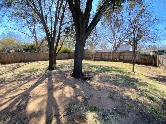 4025 Caddo Trail, Lake Worth, TX 76135