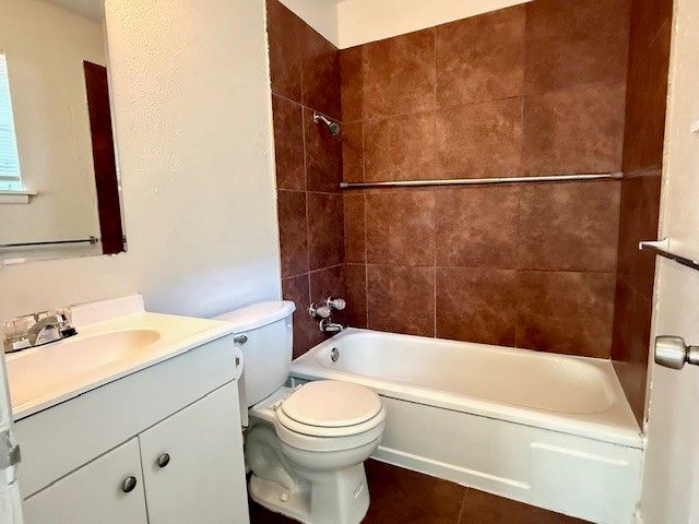 4025 Caddo Trail, Lake Worth, TX 76135