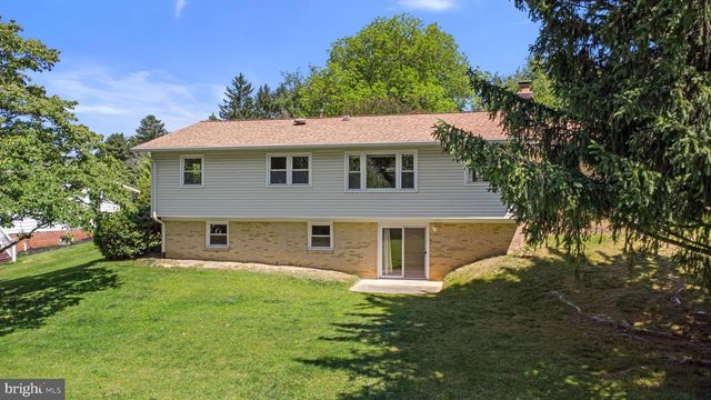 9008 EDGEWOOD DR, Gaithersburg, MD 20877