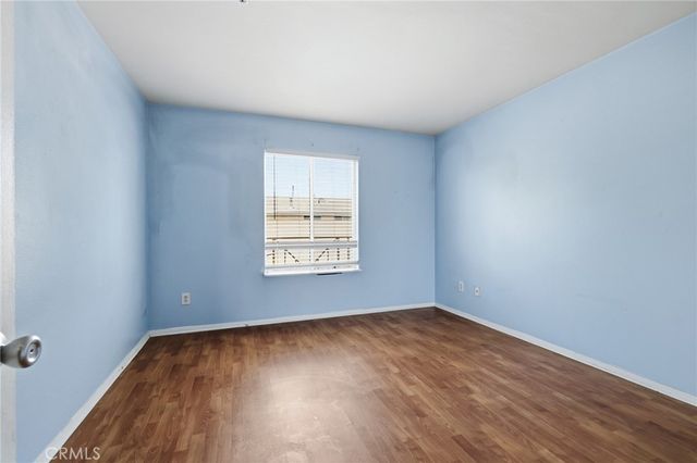 9300 Burnet Avenue 122, North Hills, CA 91343
