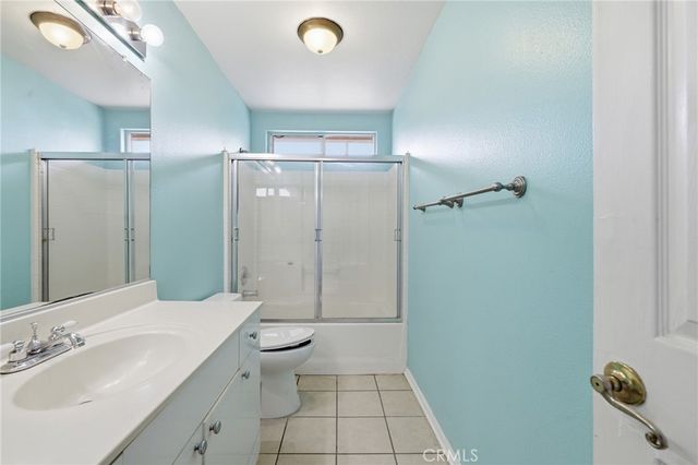 9300 Burnet Avenue 122, North Hills, CA 91343