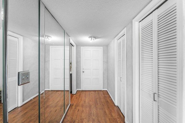 157 Atlantis Boulevard 301, Atlantis, FL 33462