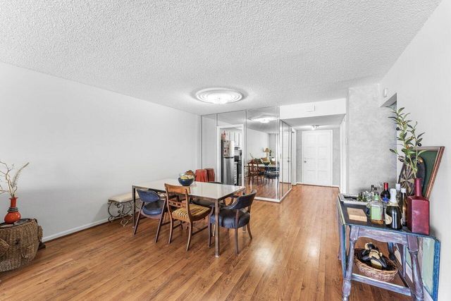 157 Atlantis Boulevard 301, Atlantis, FL 33462