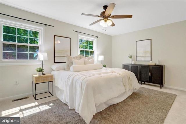 6372 EIGHTH CIR, Alexandria, VA 22312