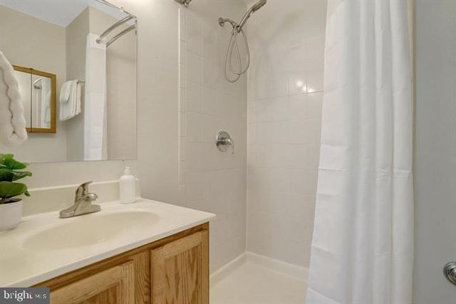 6372 EIGHTH CIR, Alexandria, VA 22312