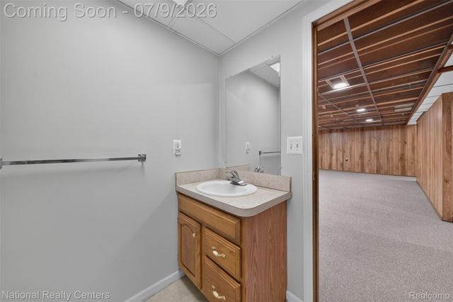 40925 McNamara Drive, Clinton Charter Township, MI 48038
