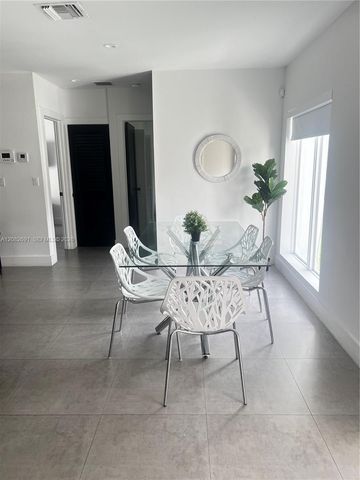 15 NW 52nd Street, Miami, FL 33127