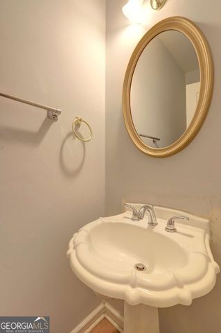 980 Laurel Springs Lane SW, Marietta, GA 30064