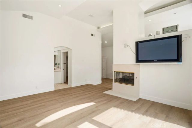 1852 La Loma, North Tustin, CA 92705