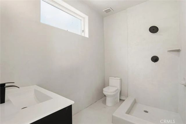 1852 La Loma, North Tustin, CA 92705