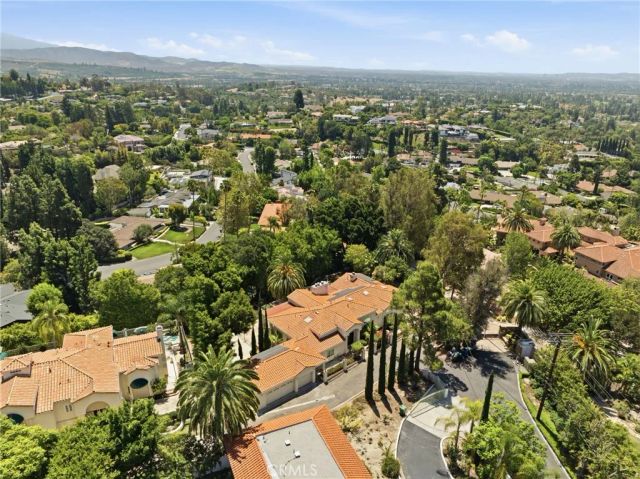1852 La Loma, North Tustin, CA 92705