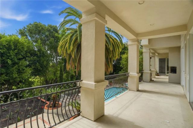 1852 La Loma, North Tustin, CA 92705