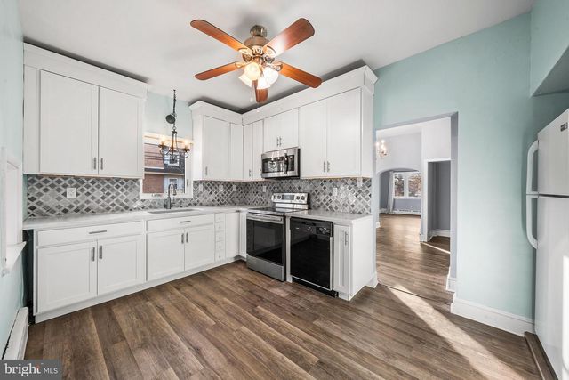 95 W GREENWOOD AVE, Lansdowne, PA 19050