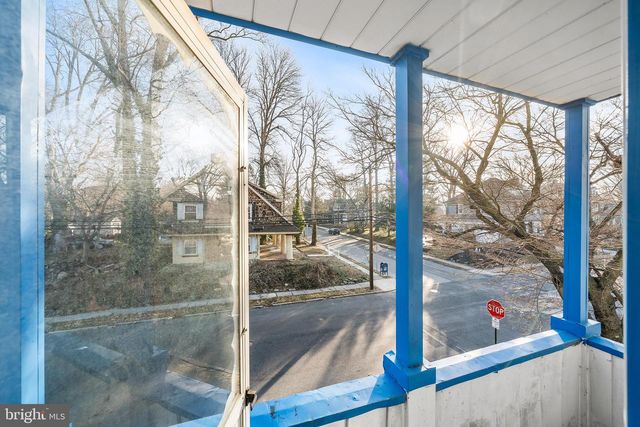 95 W GREENWOOD AVE, Lansdowne, PA 19050