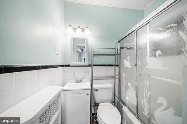 95 W GREENWOOD AVE, Lansdowne, PA 19050