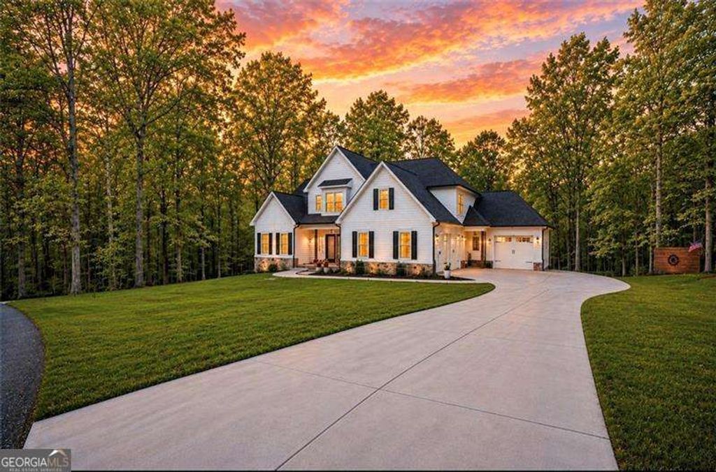 1010 Darby Ford Lane, Ball Ground, GA 30107