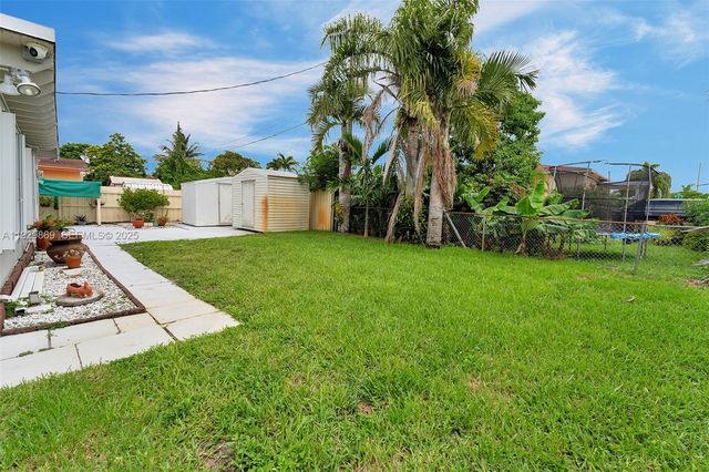 361 SE 6th Ave 1, Hialeah, FL 33010