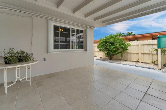 361 SE 6th Ave 1, Hialeah, FL 33010