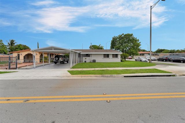 361 SE 6th Ave 1, Hialeah, FL 33010