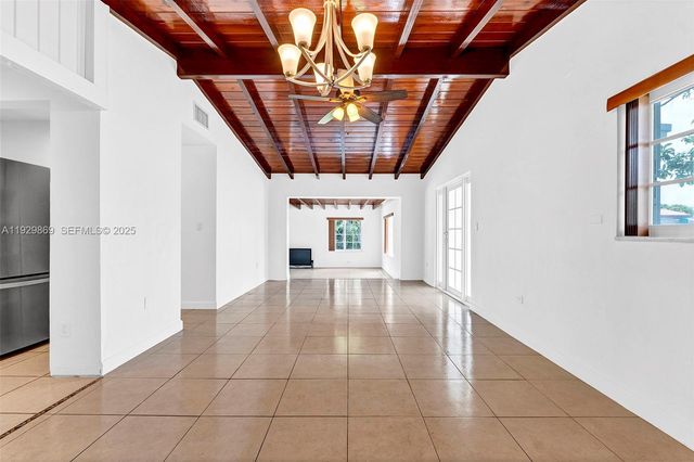 361 SE 6th Ave 1, Hialeah, FL 33010