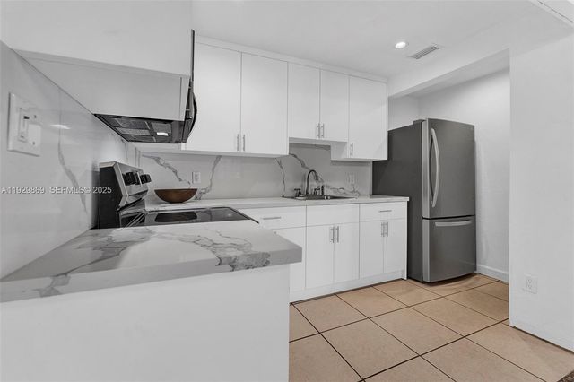 361 SE 6th Ave 1, Hialeah, FL 33010