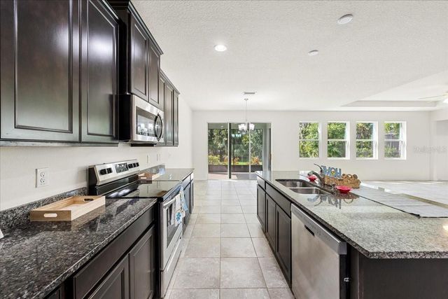 5715 HEVENA COURT, Palmetto, FL 34221