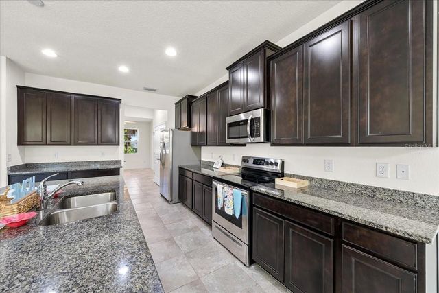 5715 HEVENA COURT, Palmetto, FL 34221