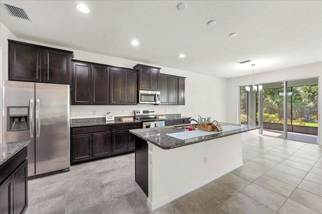 5715 HEVENA COURT, Palmetto, FL 34221