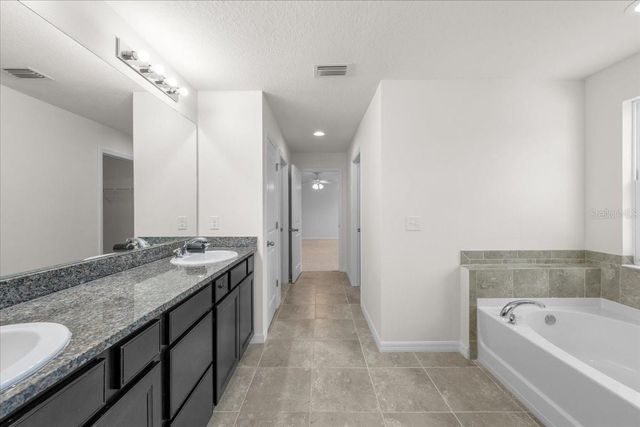 5715 HEVENA COURT, Palmetto, FL 34221