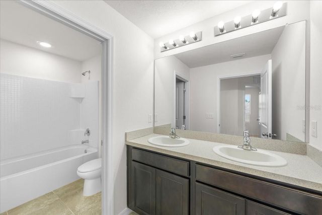 5715 HEVENA COURT, Palmetto, FL 34221