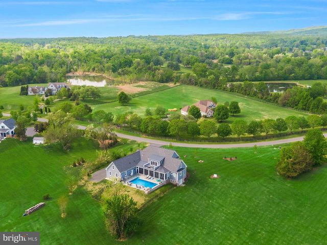 15730 HUNTON LN, Haymarket, VA 20169